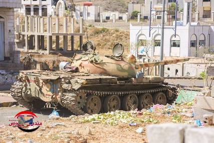 عسكريون ومشايخ قبائل: لا نثق في التزام الحوثي بالقرار2216