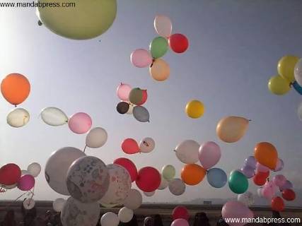 #بالونات_الحرية تعلو اليوم في سماء عدن (صور)
