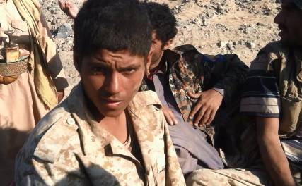 فيديو: مقابلة مع أسرى حوثيين أطفال لدى المقاومة بمأرب