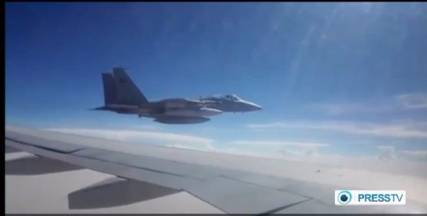 بالفيديو: إيران تناقض نفسها بعد بث فيديو لطيران التحالف يمنع طائرة إيرانية من الهبوط بصنعاء