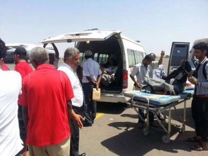 350 جريح ومصاب يغادرون مطار عدن لتلقي العلاج في الأردن والسودان