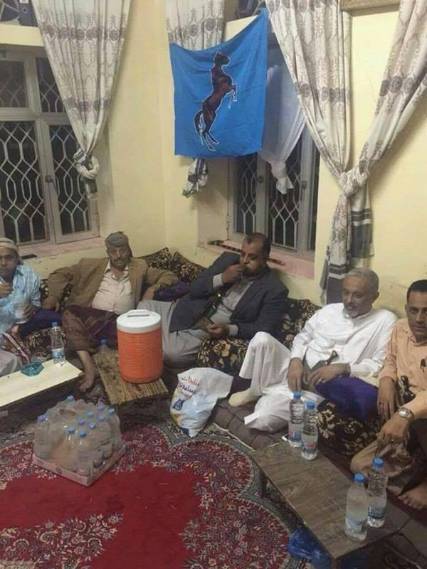 الجيش الوطني يفرج عن رئيس مؤتمر تعز بعد ساعات من احتجازه