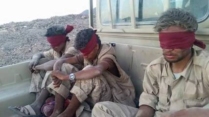 شاهد بالفيديو .. أسير حوثي بمأرب يكشف للمقاومة مخابئ الأسلحة