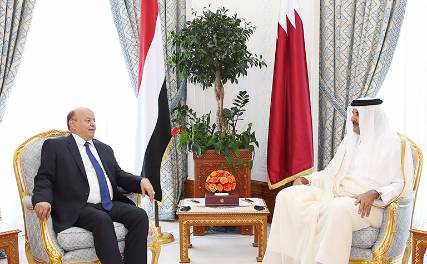 أمير قطر يلتقي هادي ويؤكد دعم بلاده للشرعية الدستورية بناء على المبادرة الخليجية والقرارات الدولية