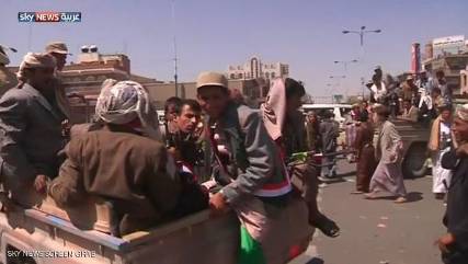   غارات للتحالف على قصر الرئيس السابق صالح بصنعاء
