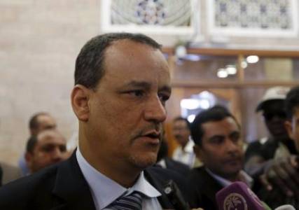الحكومة اليمنية: محادثات بين الحوثيين ومسؤولين أمريكيين في عمان