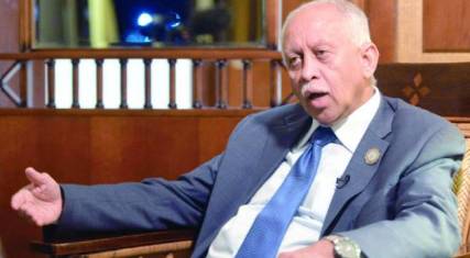 وزير الخارجية يكشف عن أدلة جديدة تثبت تورط إيران في دعم التمرد وشروط الحكومة لحضور الحوار ... تفاصيل
