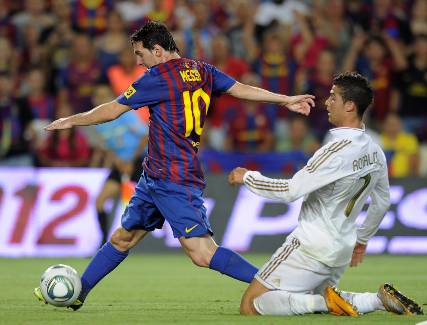 عاجل : التشكيلة الرسمية لبرشلونة وريال مدريد في الكلاسيكو