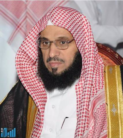 القرني: تلقيت ست رصاصات وربي نجاني