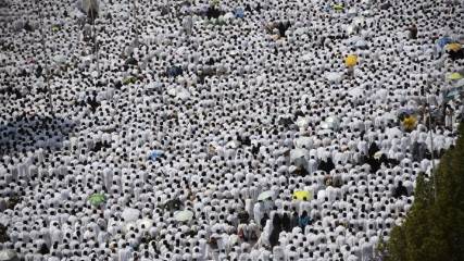 ارتفاع عدد ضحايا حادث تدافع الحجاج في منى إلى أكثر من ألف قتيل (حصيلة)