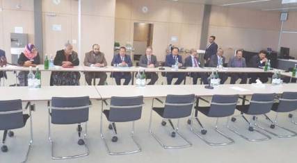 تأجيل مشاورات السلام اليمنية إلى نهاية الشهر وولد الشيخ يجري مباحثات في المنطقة