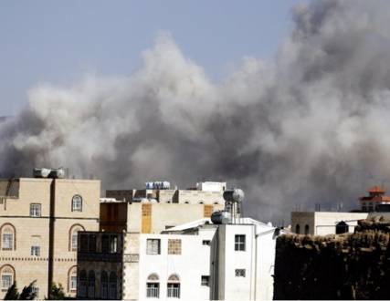 غارات مكثفة للتحالف على معاقل التمرد في عدة محافظات 