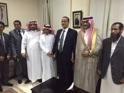 الحوثيون يفرجون عن اثنين مواطنين سعوديين بوساطة أممية (صورة)
