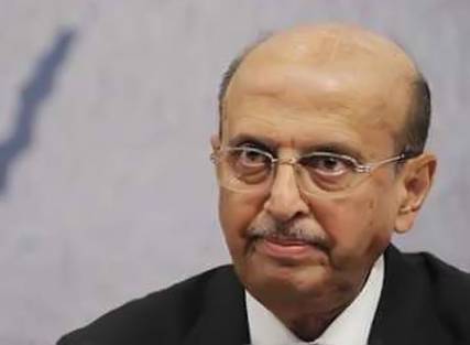 انضمام أحد مساعدي الرئيس السابق إلى الوفد المفاوض ووصوله إلى جنيف قادما من لندن