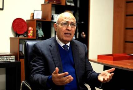 شعث للأناضول : دحلان يحاول شق فتح والتصويت على مشروع قرارنا بمجلس الأمن خلال أيام