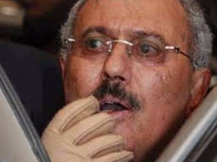 سلطنة عمان تطلب من أقارب علي عبد الله صالح مغادرة أراضيها