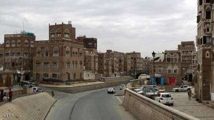 الانقلابيون ينهارون على أبواب صنعاء.. "الرئيس السابق" يبيع و"حوثي" يجنّد أفارقة!