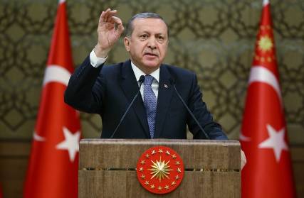 أردوغان: المساواة بين الجلاد والضحية ستؤدي إلى تطورات مأساوية