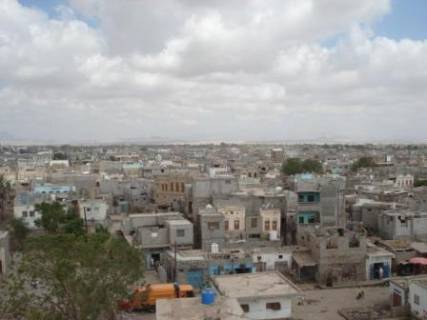 مدير أمن لحج ينفي أنباء عن سقوط المحافظة بيد القاعدة