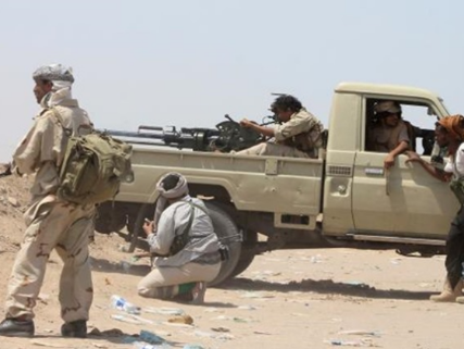 معسكرات حوثية استراتيجية في قبضة المقاومة الشعبية في تعز