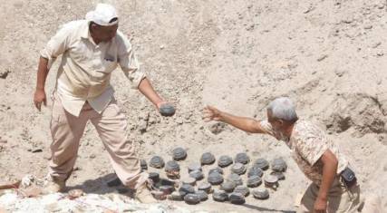 مقتل أكثر من 400 مدني بسبب ألغام ومقذوفات الحوثيين