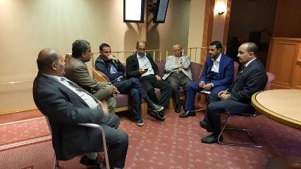 مفاوضات جنيف اليمنية تُستكمل في مسقط حول عشر نقاط وأنباء عن هدنة "مكرمة ملكية"