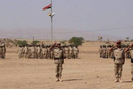 تحذيرات من اندلاع تمرد عسكري في المنطقة العسكرية الثالثة بمأرب بسبب عدم صرف المرتبات للأشهر الأربعة الماضية