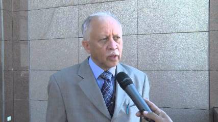 السفينة الإيرانية المتجهة لليمن تعود أدراجها بعد رفض تفتيشها من سفينة حربية