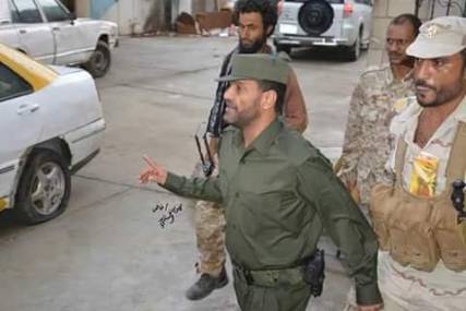شاهد صورة لمدير شرطة عدن شلال شائع في شوارع المدينة في أول يوم له في منصبه